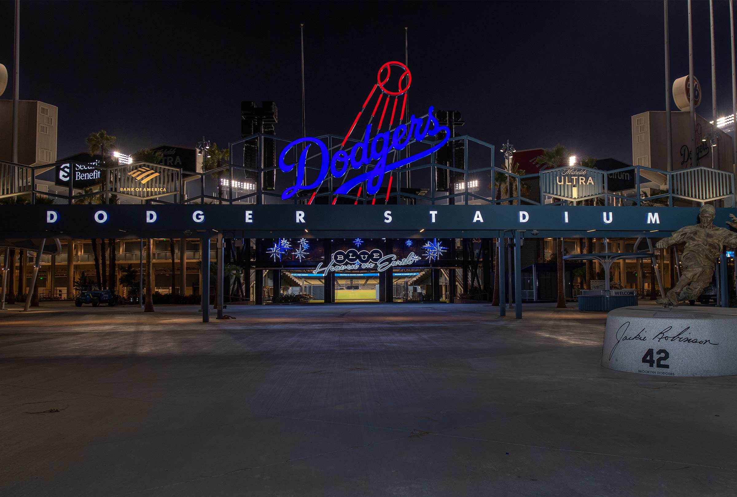 Dodgers Nation on X: It's Filipino Heritage Night at Dodger Stadium! # Dodgers 🇵🇭  / X